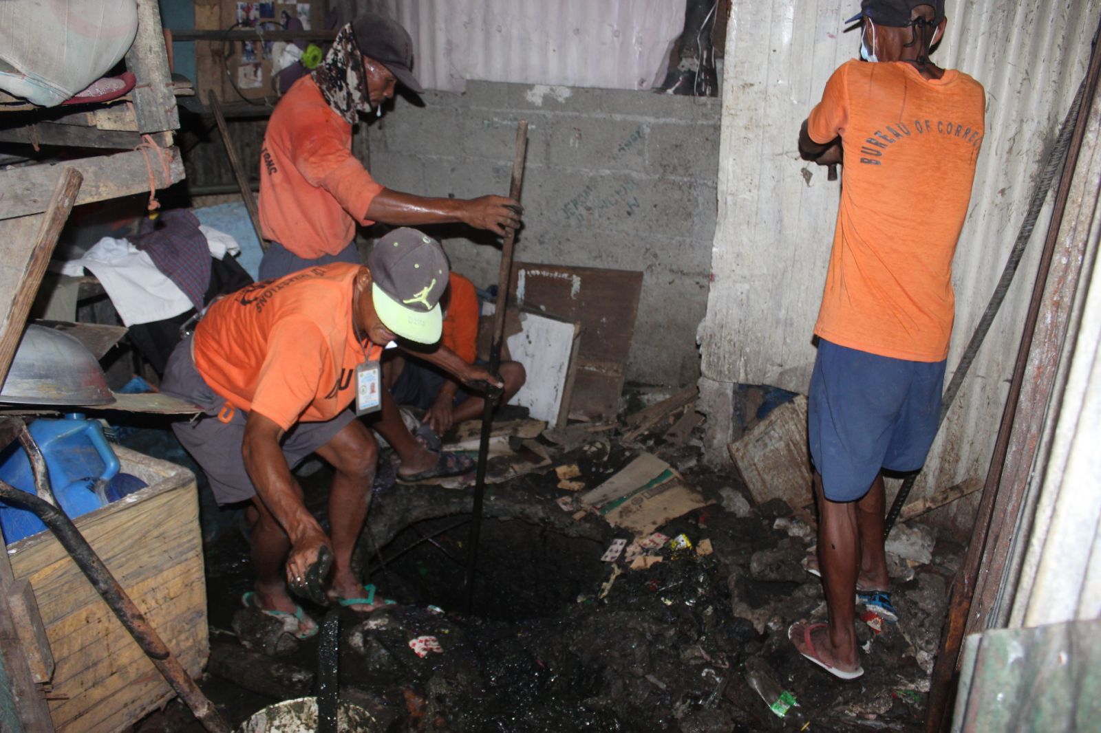 Chopped body found in Bilibid septic tank; authorities scrambling for identification